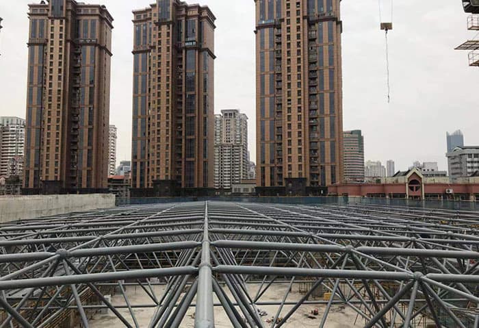 三亚螺栓球网架结构